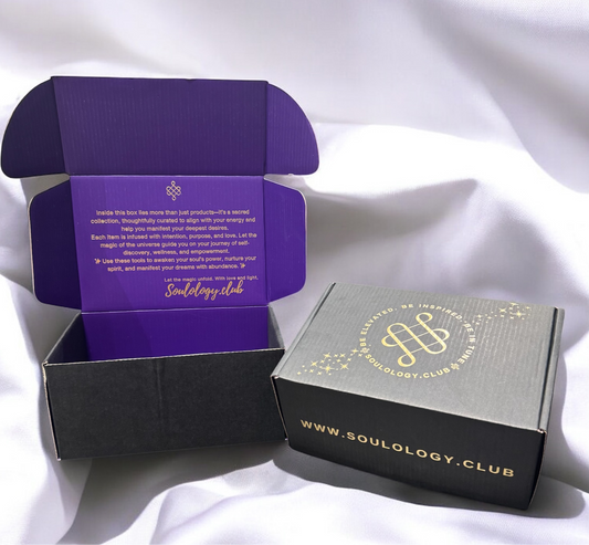 Soulology.Club Gift Box