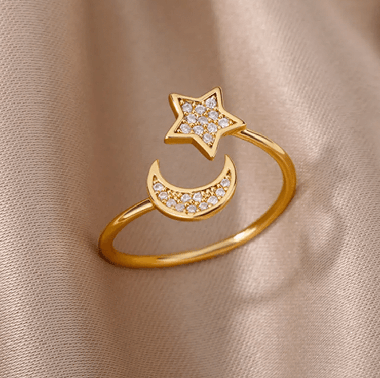 Crescent & Star Ring w/ Cubic Zircons